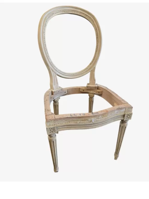 Restauration de mobiliers anciens à Toulouse, Toulouse, Le Couturier du Mobilier
