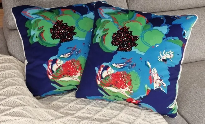 Vente coussins faits main 50 x 50 cm à Toulouse, Toulouse, Le Couturier du Mobilier